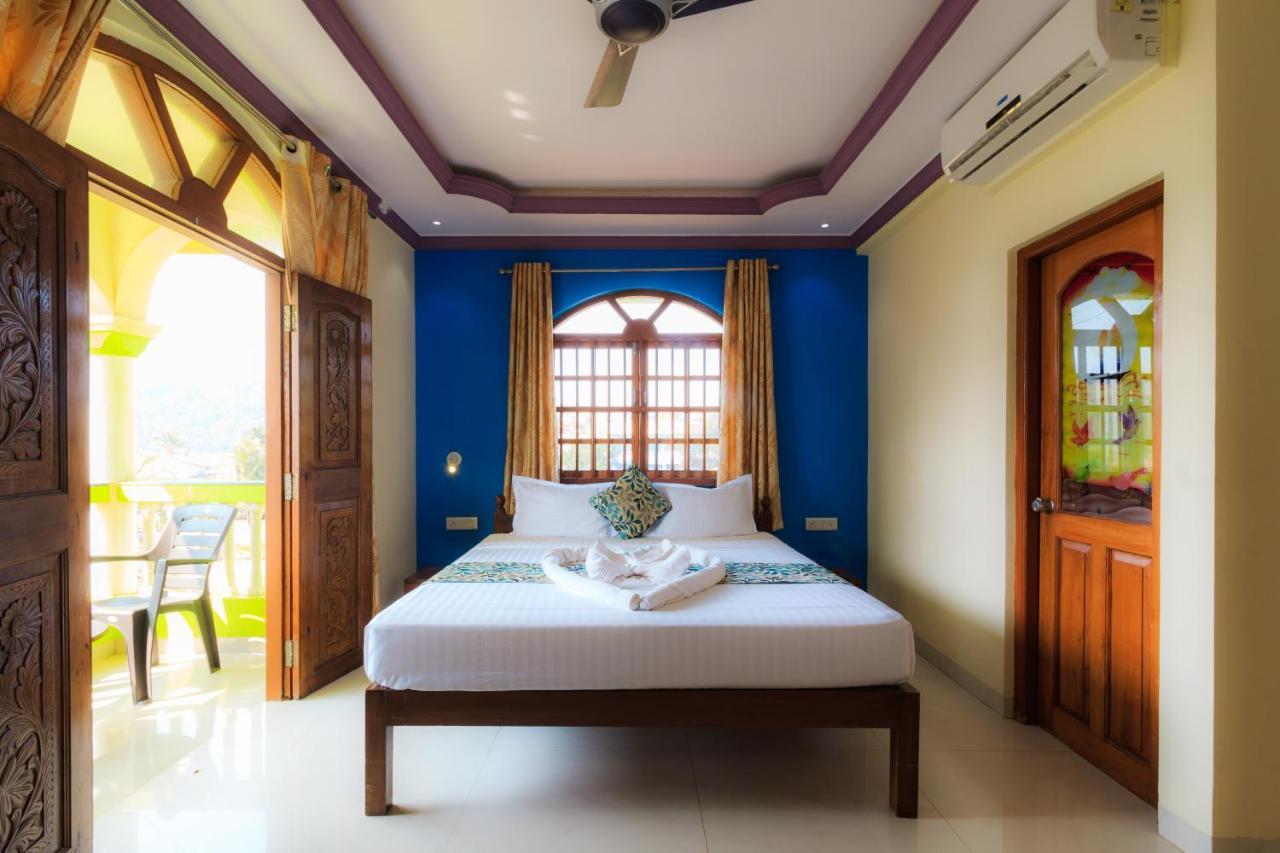 Larios Beach Holidays Resort Baga Extérieur photo