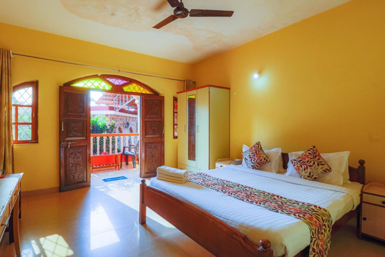 Larios Beach Holidays Resort Baga Extérieur photo