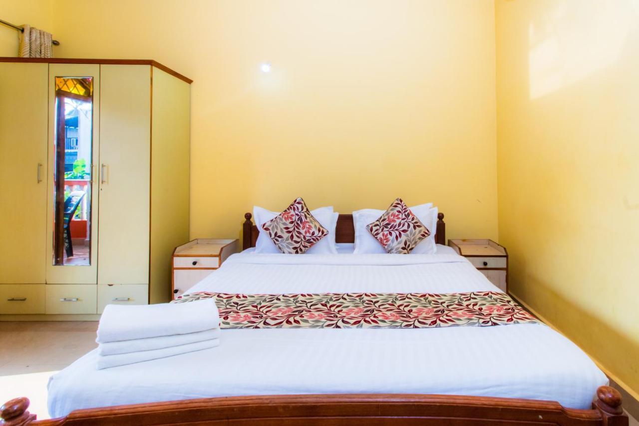 Larios Beach Holidays Resort Baga Extérieur photo